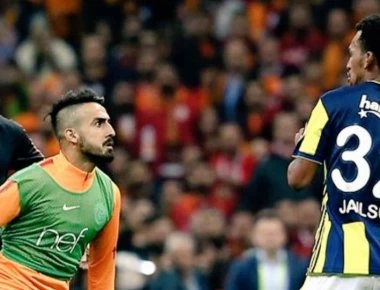 Τουρκία: Άφθονο ξύλο και επεισόδια στον αγώνα Γαλατάσαραϊ -Φενέρμπαχτσε.